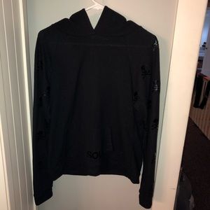 Thin, cozy sweatshirt